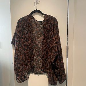 Black and dusty pink kimono